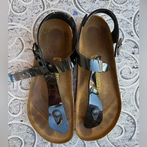 Birkenstock Womens Sz 40 US 9 Gizeh Sandal patent leather black